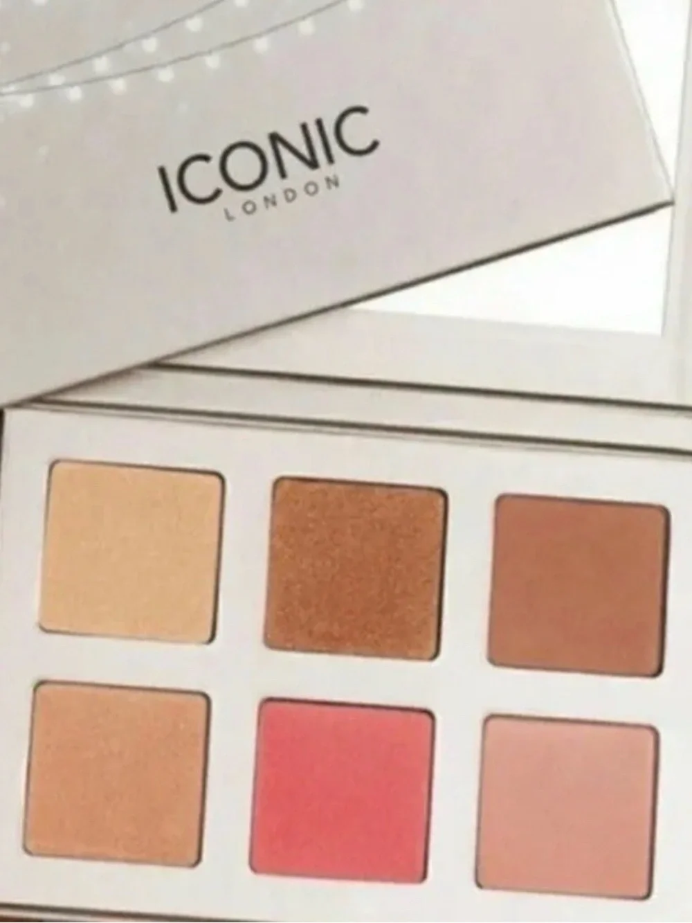NEW - ICONIC London ‘Blaze Chaser’ Face Palette
